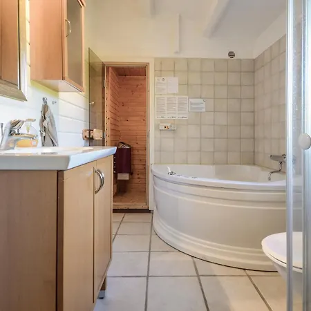 Vakantiehuis Geweldig Huis In Hejls Met Sauna Hejls